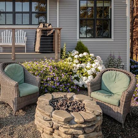 Orcas Beach Cottage Eastsound エクステリア 写真