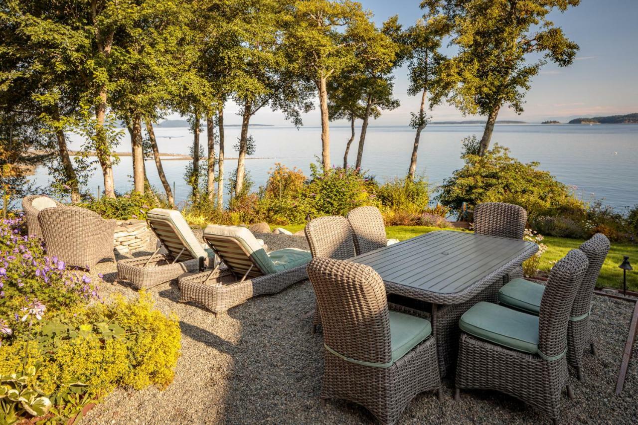 Orcas Beach Cottage Eastsound エクステリア 写真
